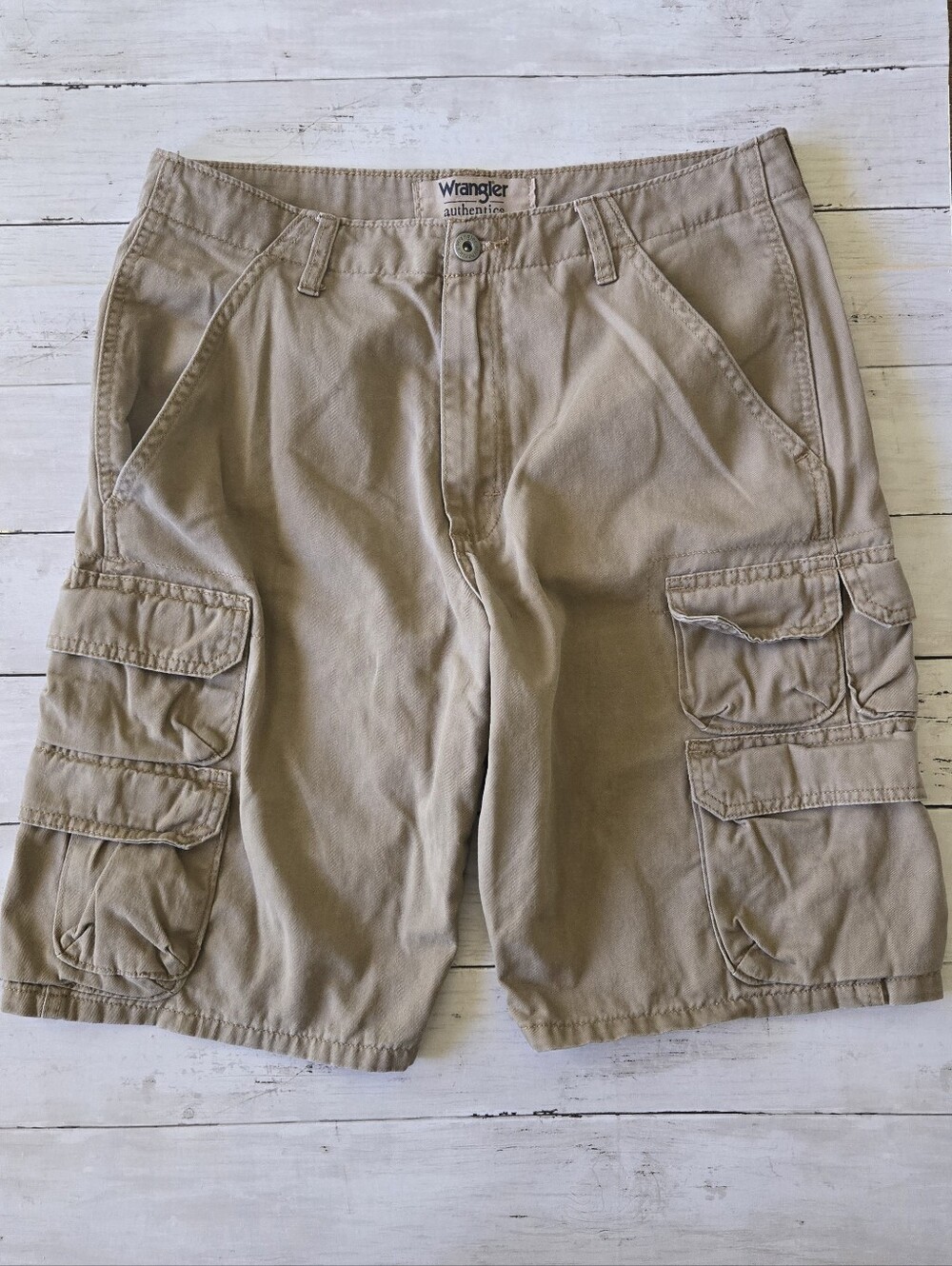 Wrangler Tan Cargo Shorts